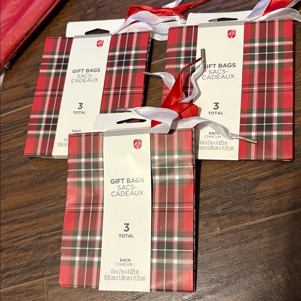 🆕American Greetings Christmas Gift Packaging, Bundle Of 16 Pieces Total